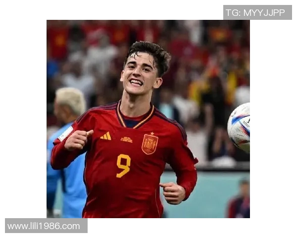 足球世界第一球星的成长历程与未来展望：从新星到传奇的辉煌之路