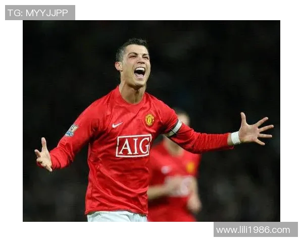 足球星晨崛起之路：从青涩少年到世界足坛新星的华丽蜕变