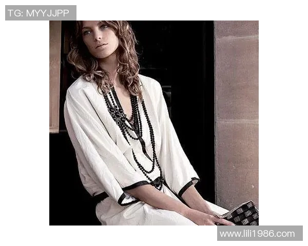 足球球星梳子头造型盘点彰显独特个性与时尚风采